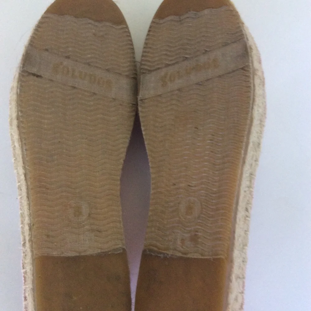 Soludos Walk This Way Espadrille Shoes Womens 8 Pink Slip On Graphic Text Wander